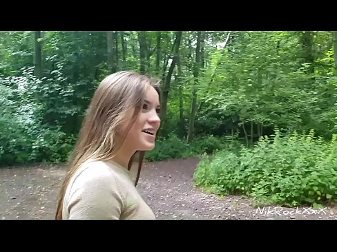 ❤️ Aku disaranake kanggo Evelina yen kita jancok ing panggonan umum! Dheweke kandha ya. Banjur aku bajingan dheweke ing bokong lan cum ing dheweke tutuk. Banjur dheweke nesu dhéwé. ☑ Porno ing pornojv.light2cloud.top ️❤